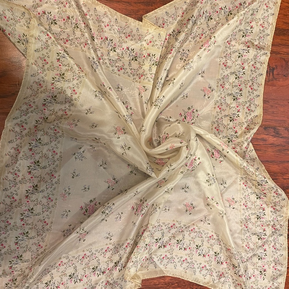 Sacha for Bacha Accessories | Vintage 100% Silk Beige Sacha for Bacha
